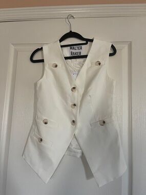 NWT retail $248 Walter Baker Off-White Structured Button Vest